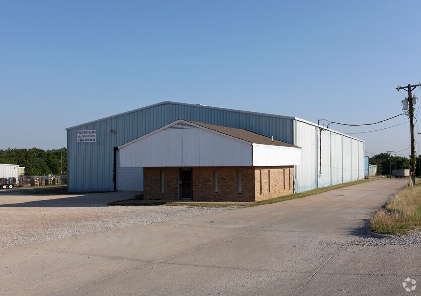 More Photos Of 575 Proffitt st, Midlothian Warehouse For Lease