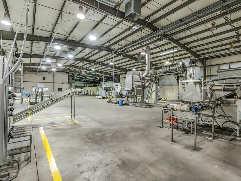 More Photos Of 661 L St, Sanger Refrigeration Cold Storage For Sale