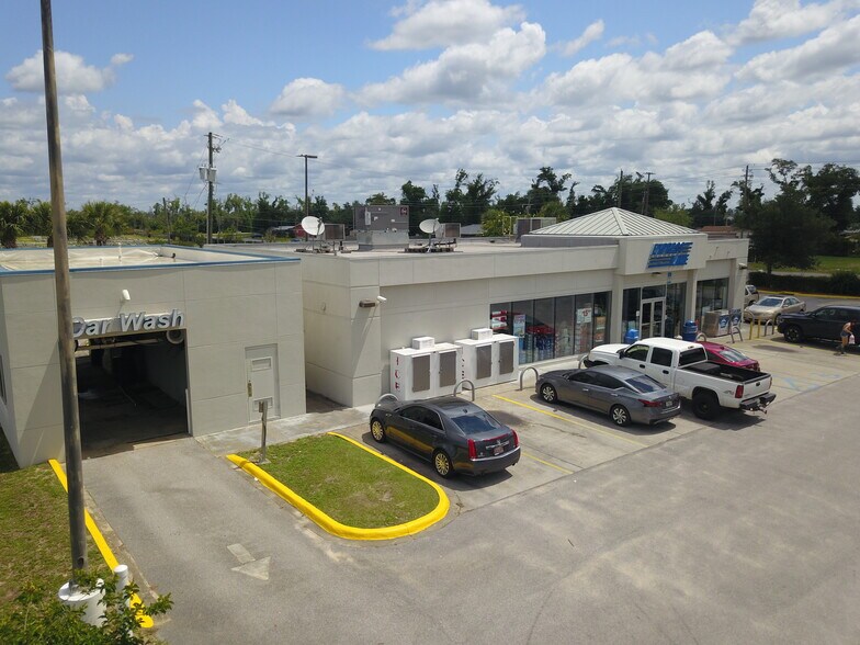 More Photos Of 4707 County Rd 389, Lynn Haven General Retail For Sale