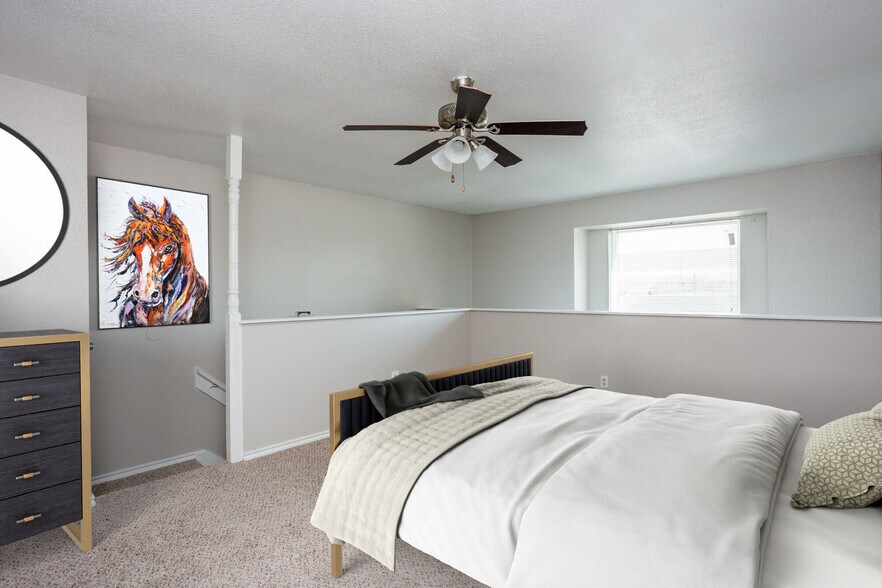 More Photos Of 8600 S Course Dr, Houston Apartments For Sale