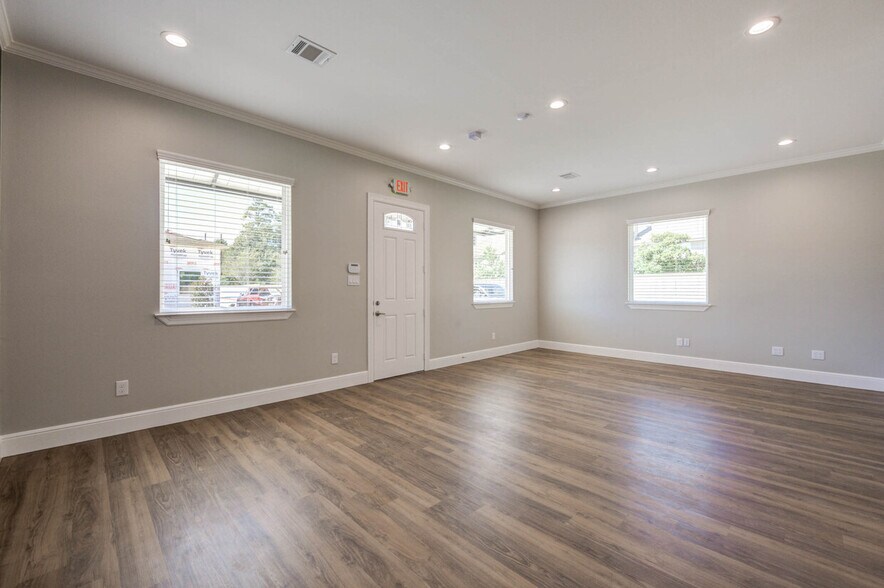 More Photos Of 18930 Kuykendahl Rd, Spring Medical For Lease