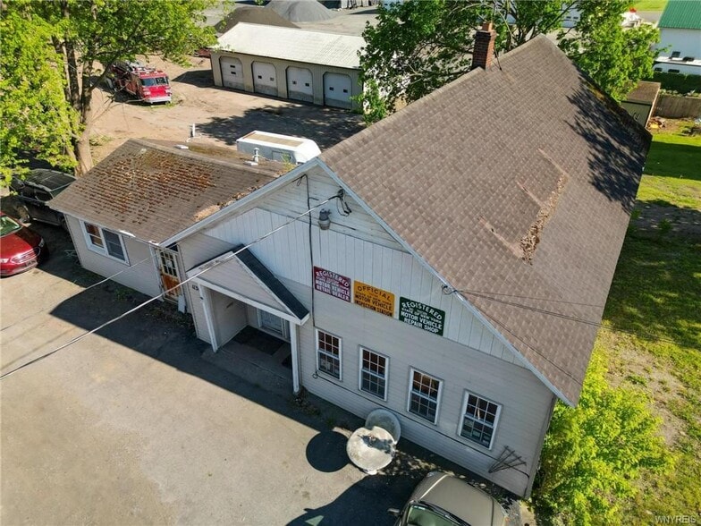 More Photos Of 11300 Ridge Rd, Medina Auto Repair For Sale