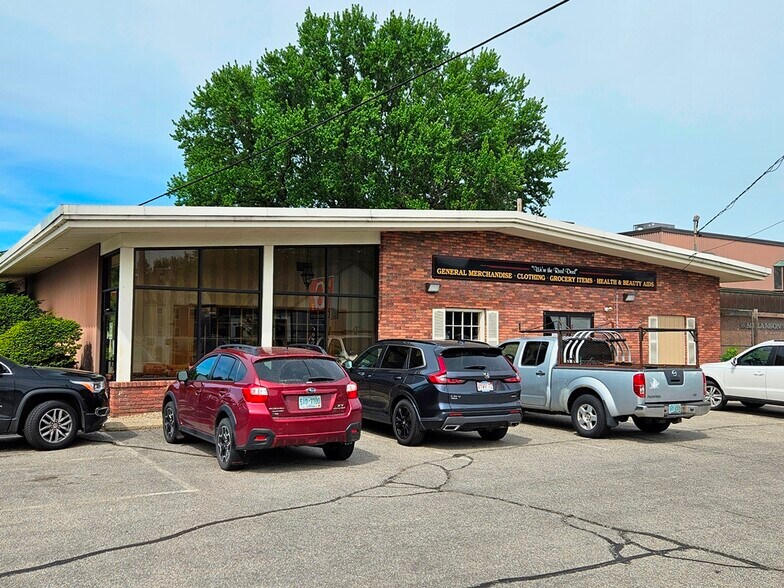 Primary Photo Of 371 West St, Keene General Retail For Sale
