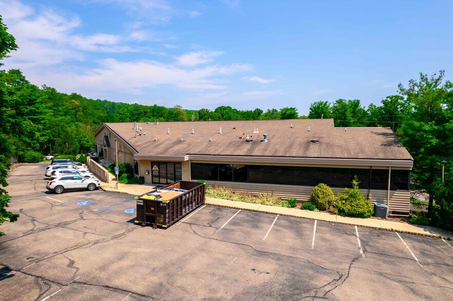 More Photos Of 1201 Mount Kemble Ave, Morristown Medical For Lease