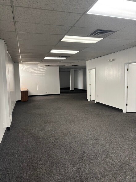 More Photos Of 131 Main St, Hackensack Office Residential For Lease