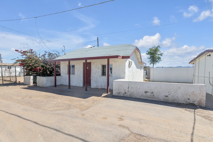 Primary Photo Of 313 W Jones Ave, Phoenix Apartments For Sale