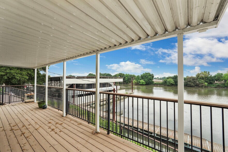 More Photos Of 1400 Old Levee rd, Walnut Grove Land For Sale