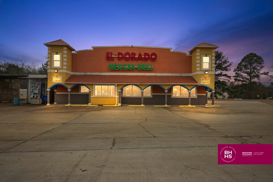 More Photos Of 958 E Main St, Liberty Restaurant For Sale