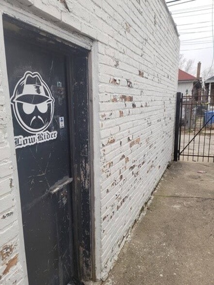 More Photos Of 6218 S Western Ave, Chicago Storefront Retail Residential For Sale