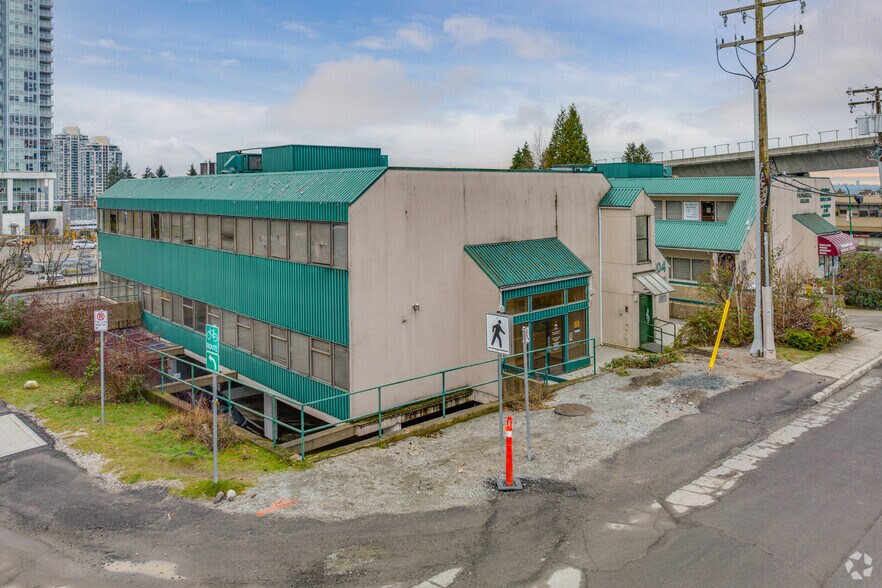 More Photos Of 504 Cottonwood Ave, Coquitlam Office For Lease