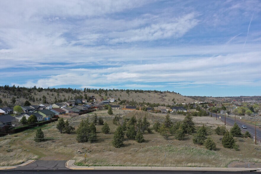 More Photos Of TL500 SW Belmont Ln, Madras Land For Sale