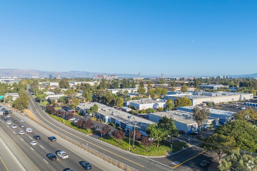 More Photos Of 1190-1206 Mountain View Alviso Rd, Sunnyvale Light Distribution For Lease