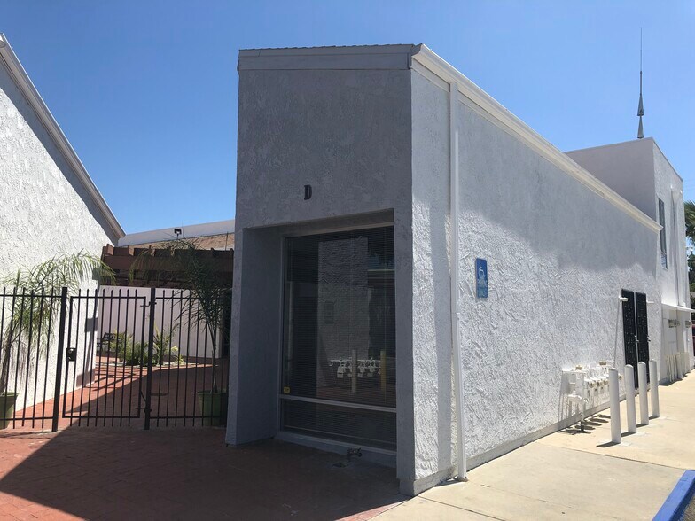 More Photos Of 1779 E Florida Ave, Hemet Office For Lease