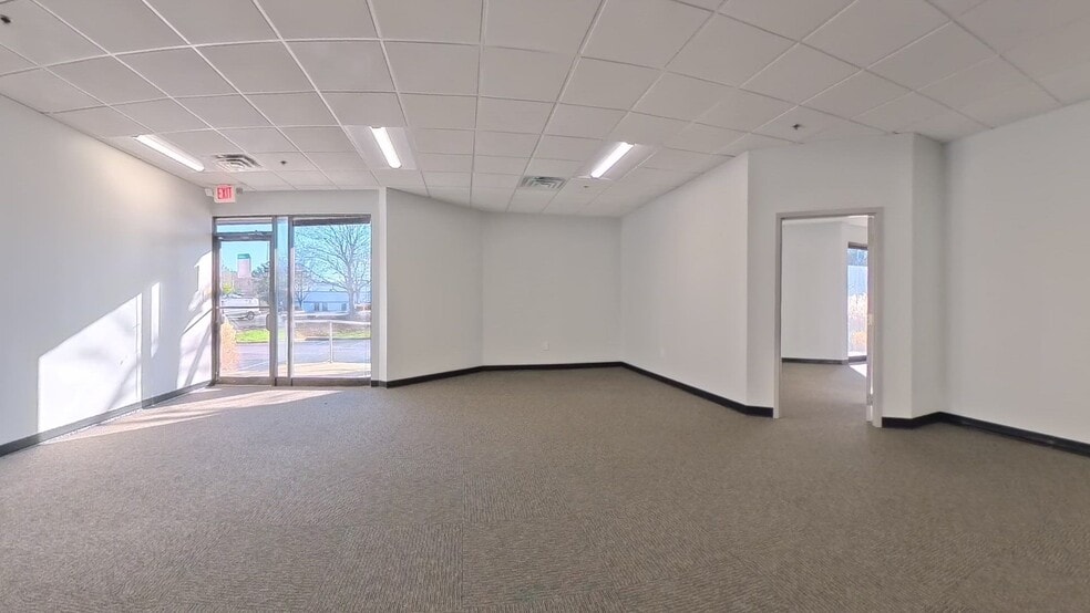 Primary Photo Of 2260 Northwest Pky, Marietta Unknown For Lease