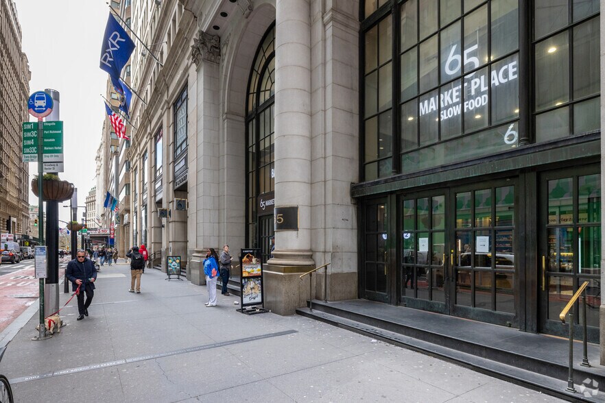 More Photos Of 65 Broadway, New York Medical For Lease