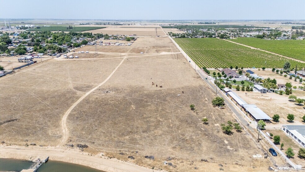 More Photos Of 5915 Weepatch Hwy, Bakersfield Land For Sale