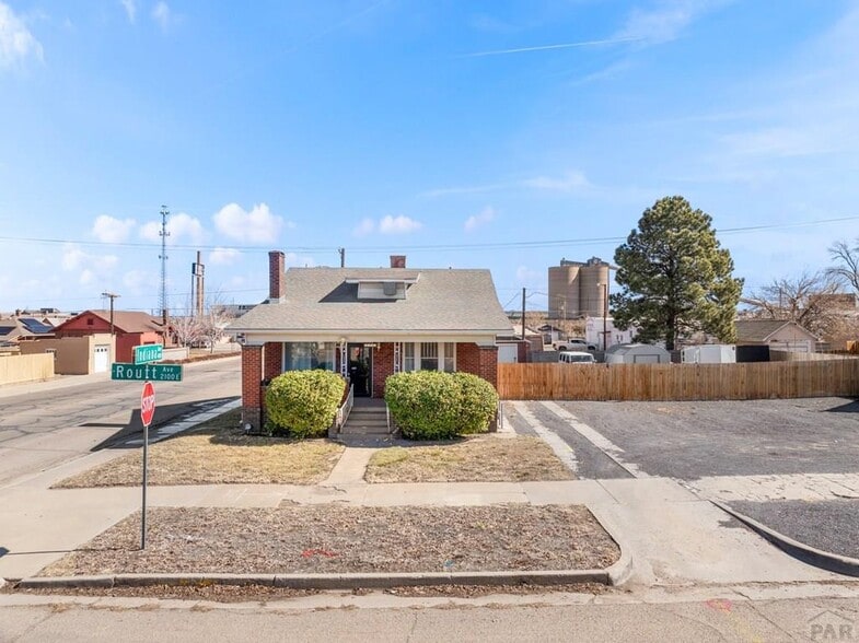 More Photos Of 410 Indiana Ave, Pueblo Restaurant For Sale