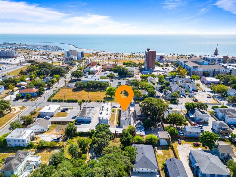 More Photos Of 615-619 S Tancahua St, Corpus Christi Apartments For Sale