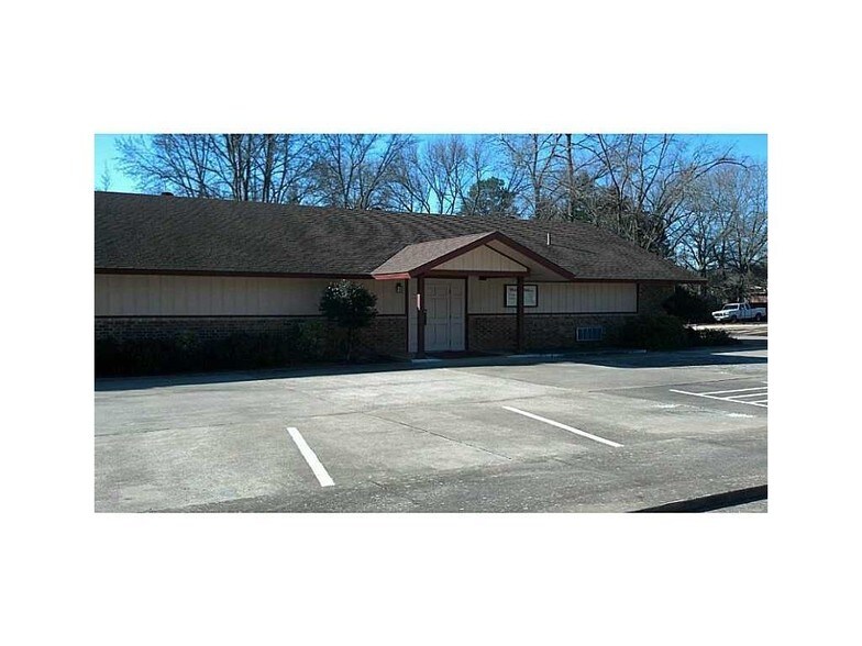 Primary Photo Of 700 N 15th St, Ozark Office For Sale