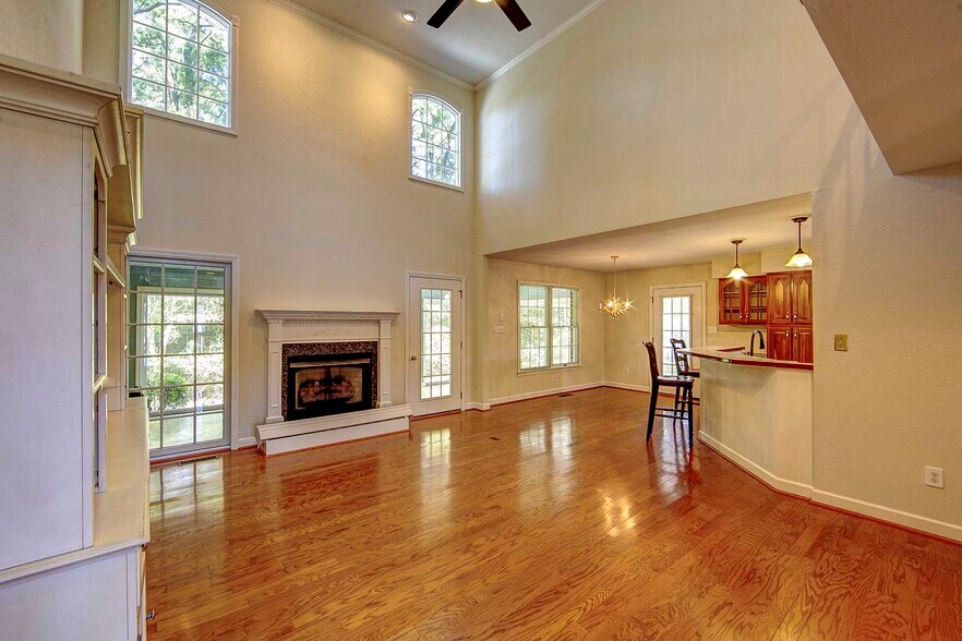 More Photos Of 113 Robert Bruce dr, Manteo Flex For Sale