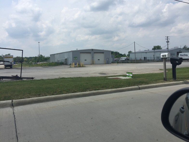 More Photos Of 1041 A Lake Rd, Medina Office For Sale