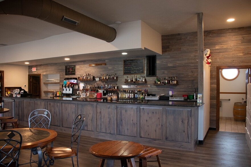 More Photos Of 5781 State Highway 42, Sturgeon Bay Storefront Retail Residential For Sale