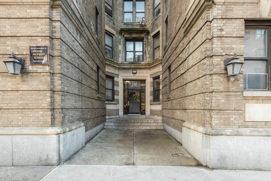 More Photos Of 120 Haven Ave, New York Apartments For Sale