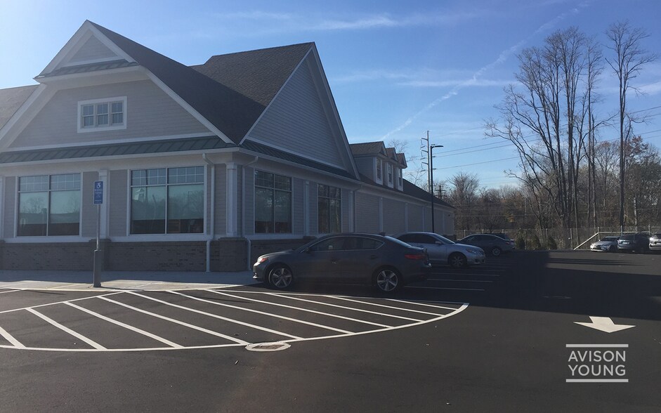 More Photos Of 1152 Kings Highway Cutoff, Fairfield Medical For Lease