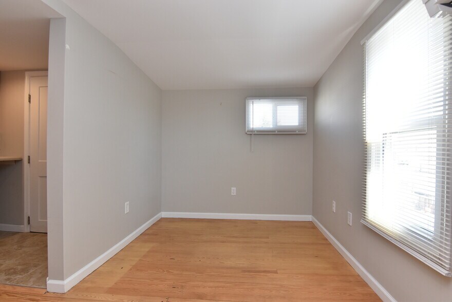 More Photos Of 18355 Coastal Hwy, Lewes Office For Lease