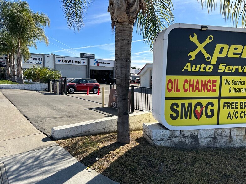 More Photos Of 400-420 E Whittier Blvd, La Habra Auto Repair For Lease