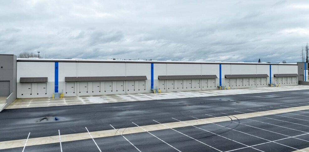 More Photos Of 7704 NE 88th St, Vancouver Distribution For Lease