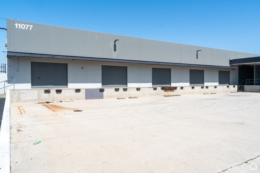 More Photos Of 11077 Rush St, South El Monte Warehouse For Lease