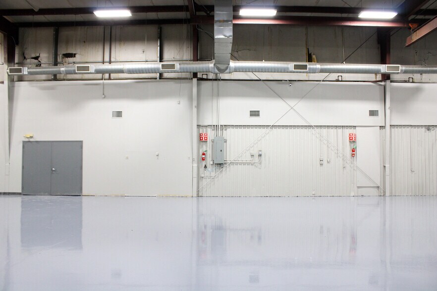 More Photos Of 4121 S 72nd Ave, Tulsa Service For Sale