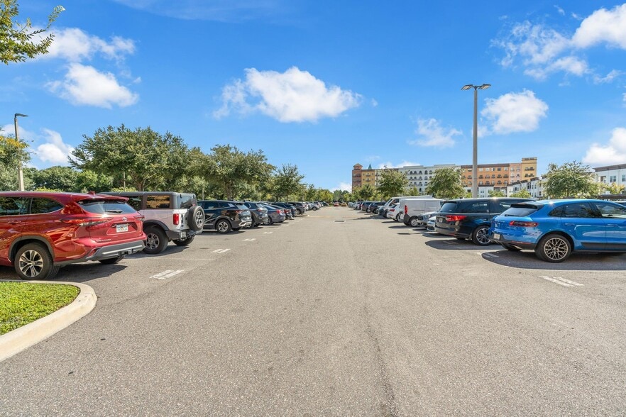 More Photos Of 2295 S Hiawassee Rd, Orlando Office For Sale