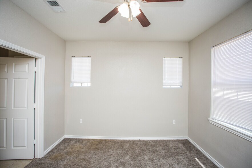 More Photos Of , Lubbock Multifamily For Sale