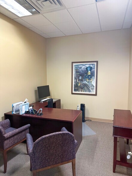 More Photos Of 990 Reserve Dr, Roseville Office For Sale
