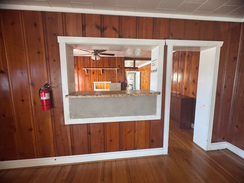 More Photos Of 8385 AL Highway 144, Alexandria Office Residential For Sale
