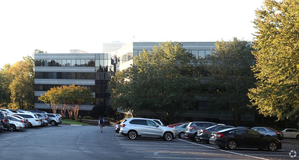 More Photos Of 6100 Lake Forrest Dr NW, Atlanta Office For Lease