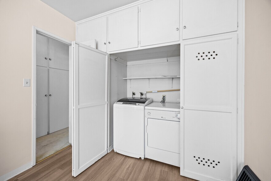 More Photos Of 1047 N San Gabriel Ave, Azusa Apartments For Sale