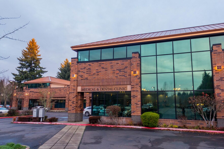 More Photos Of 17704 Jean Way, Lake Oswego Medical For Sale