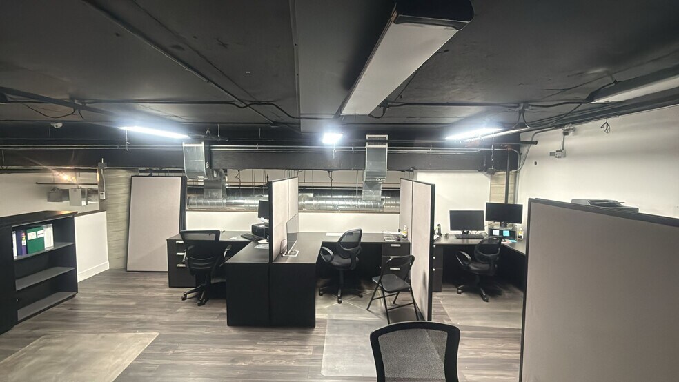 More Photos Of 1111 Rue Saint-Urbain, Montréal Office For Sale