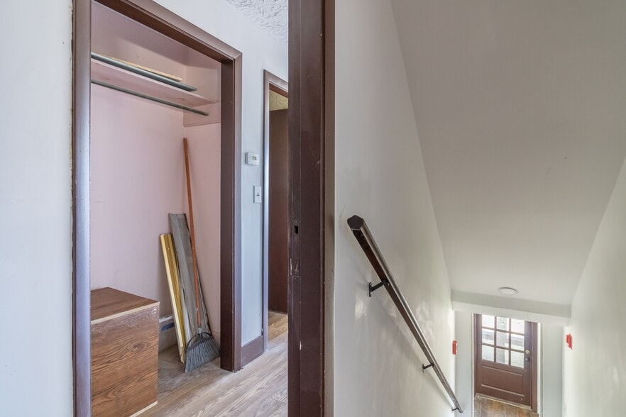More Photos Of 196 US Route 1, Bucksport Hotel For Sale