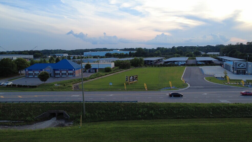 More Photos Of 4640 U.S. 31 Hwy, Calera Land For Sale