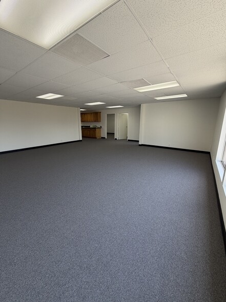 More Photos Of 207-209 E Pomona Blvd, Monterey Park Office For Lease