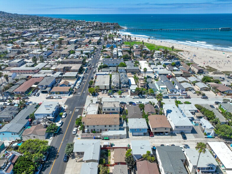 More Photos Of 2114 Abbott St, San Diego Apartments For Sale