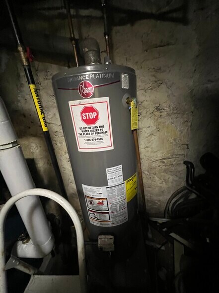 More Photos Of 1040 Willmohr St, Brooklyn Apartments For Sale