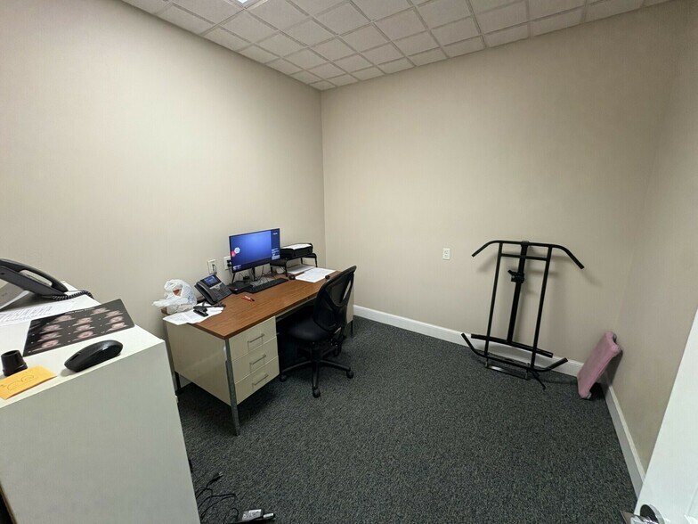 More Photos Of 550 Highway 85 N, Niceville Medical For Lease