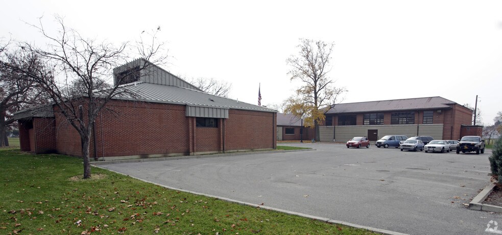 Primary Photo Of 238 Baltimore Ave, Dayton Daycare Center For Lease