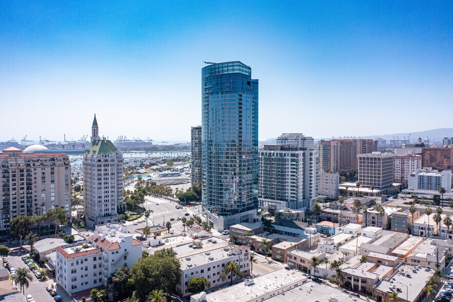 More Photos Of 777 E Ocean Blvd, Long Beach Apartments For Lease