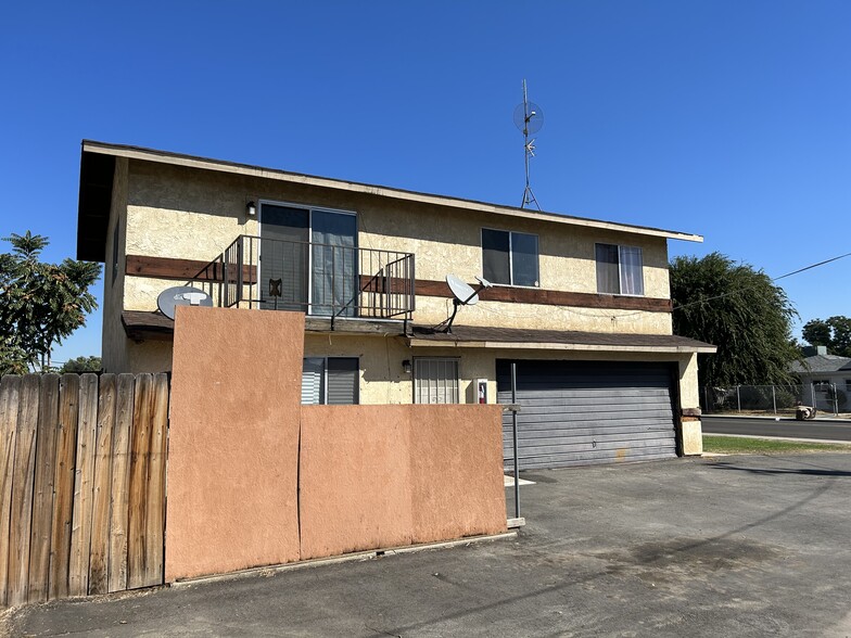 Primary Photo Of 151 Oildale Dr, Bakersfield Apartments For Sale